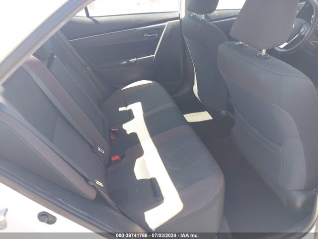 Toyota COROLLA LE 2018 2T1BURHE9JC057791 Image 8