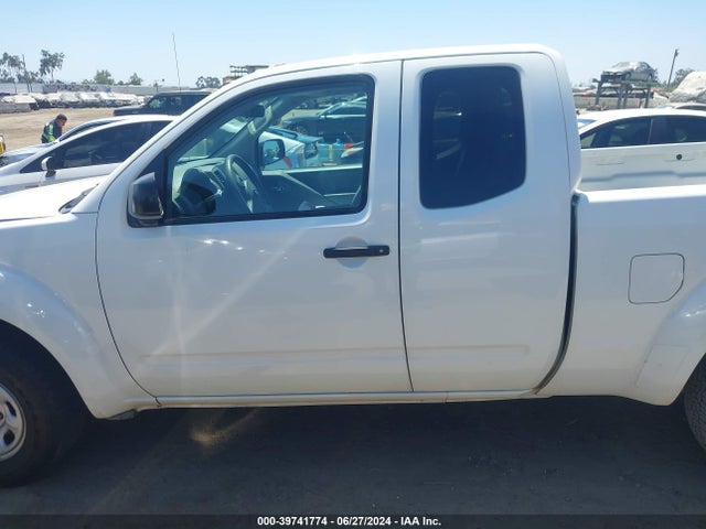 Nissan FRONTIER S 2019 1N6BD0CT5KN715698 Image 15