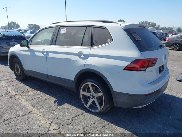 3VV1B7AX3JM010430 Volkswagen Tiguan 2.0t S