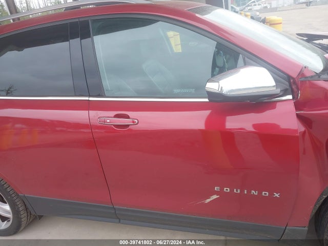 Chevrolet Equinox Premier 2018 2GNAXVEV7J6103370 Image 13