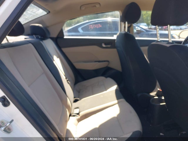 Hyundai ACCENT SE 2018 3KPC24A31JE019933 Image 8