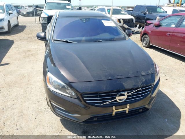 YV140MEB9F1186721 Volvo V60 T5 Premier