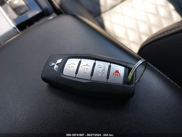 2022 MITSUBISHI OUTLANDER JA4J3VA81NZ062100 Photo 10