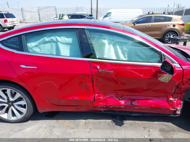Tesla Model 3 Long Range/performance 2019 5YJ3E1EB2KF391865 Image 13