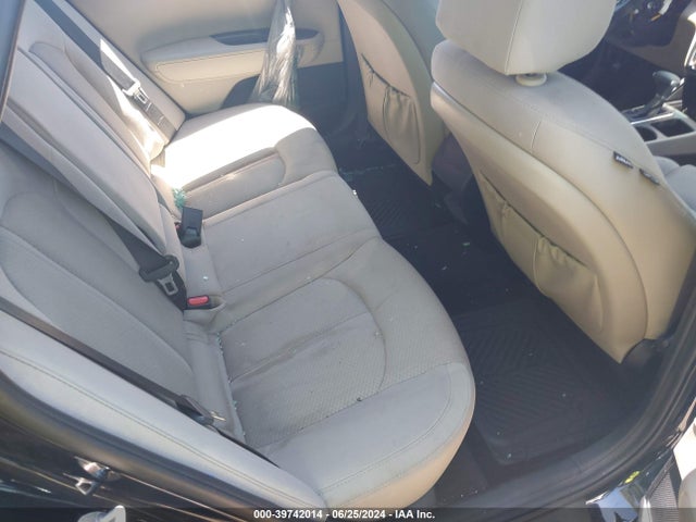 KIA Optima Lx 2018 5XXGT4L32JG179306 Image 8