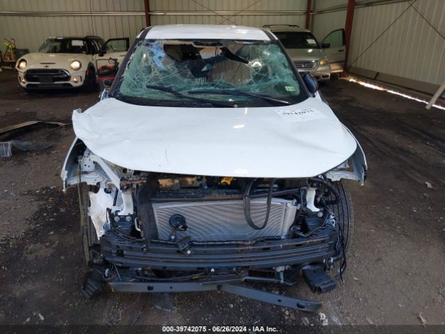 5N1BT3AA0RC703548 Nissan Rogue S Fwd