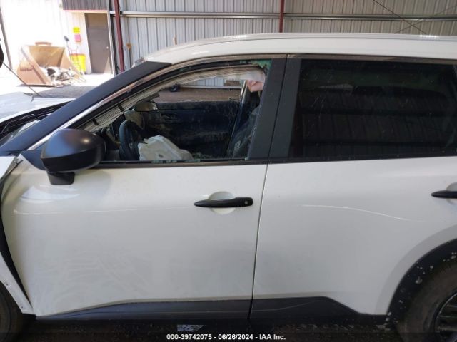 5N1BT3AA0RC703548 Nissan Rogue S Fwd