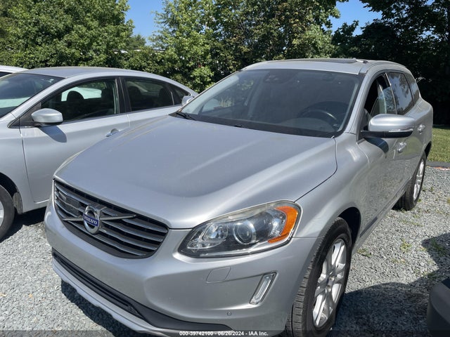 Volvo XC60 2015 YV440MDM4F2693882 Image 2