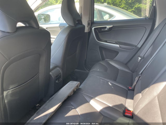 Volvo XC60 2015 YV440MDM4F2693882 Image 8