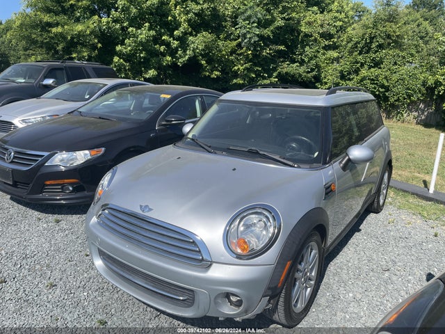 2011 MINI COOPER WMWZF3C51BTY00948 Photo 1