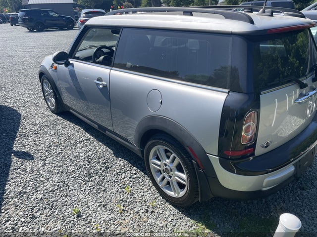 2011 MINI COOPER WMWZF3C51BTY00948 Photo 2