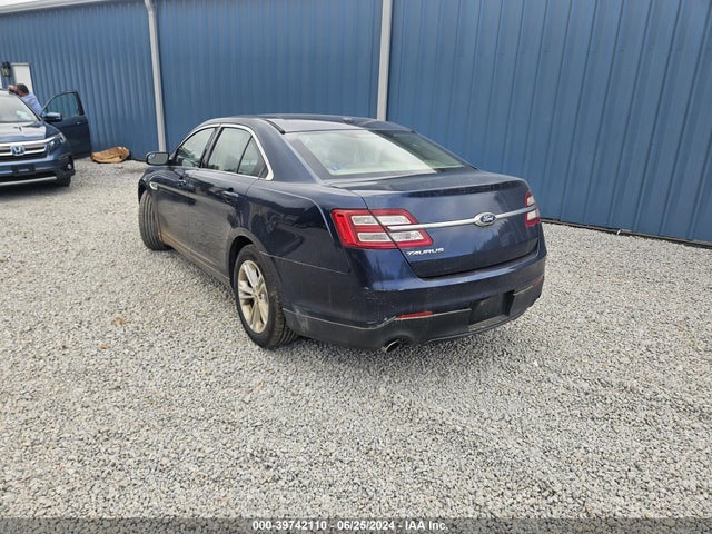 Ford TAURUS SE 2017 1FAHP2D83HG113329 Image 3