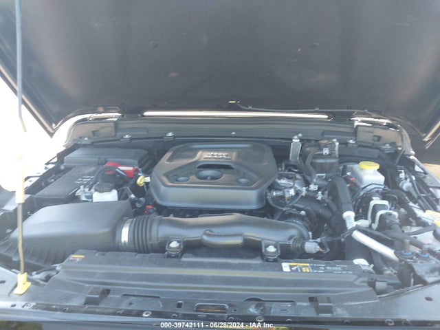 1C4HJXDN1MW526610 Jeep Wrangler Unlimited Sport S 4x4