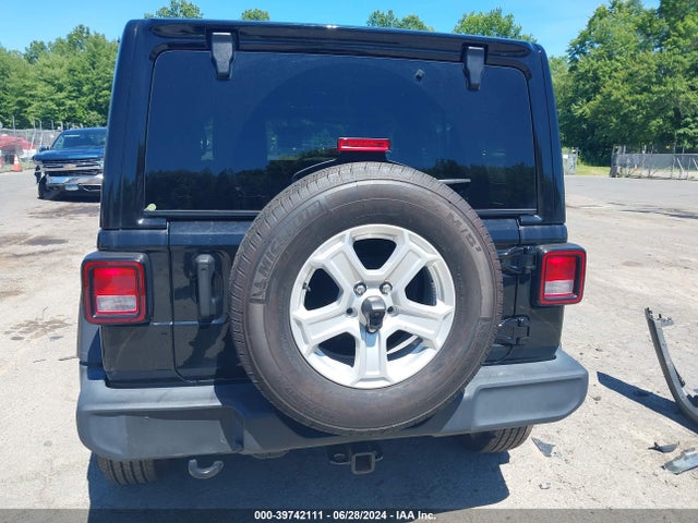 1C4HJXDN1MW526610 Jeep Wrangler Unlimited Sport S 4x4