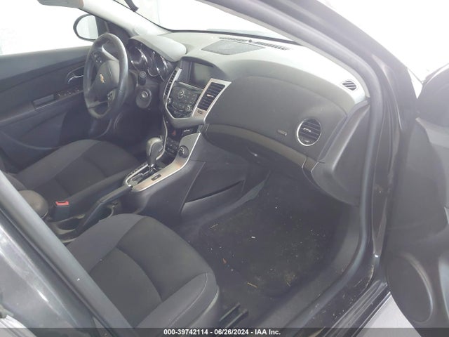 Chevrolet Cruze 1lt Auto 2015 1G1PC5SB3F7189835 Image 5