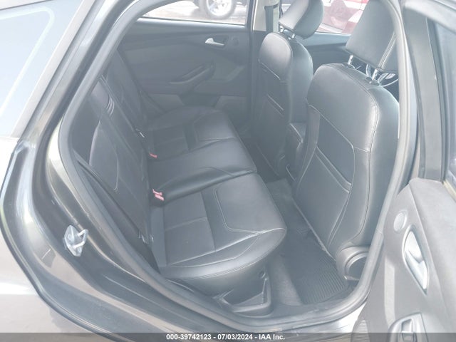 Ford Focus Titanium 2015 1FADP3N28FL240435 Image 8