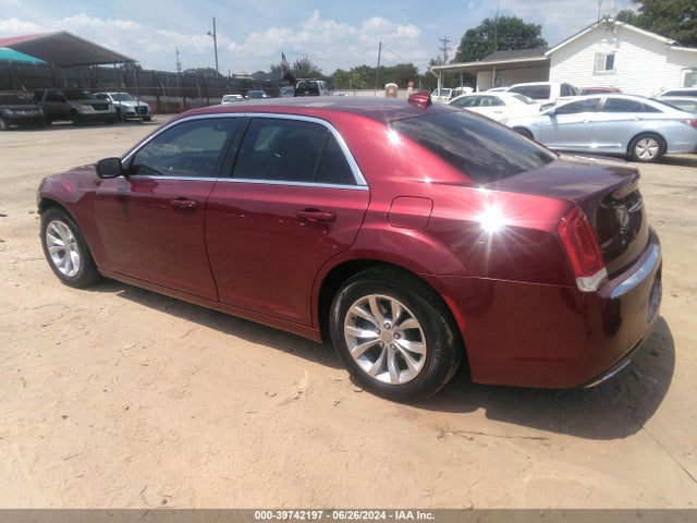 2C3CCAAGXFH882373 Chrysler 300 Limited