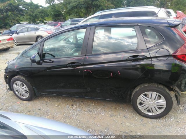 3HGGK5H48KM732018 Honda FIT LX
