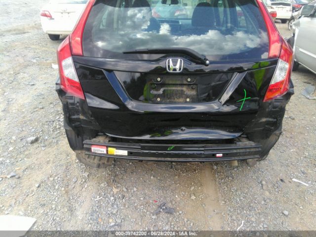 3HGGK5H48KM732018 Honda FIT LX
