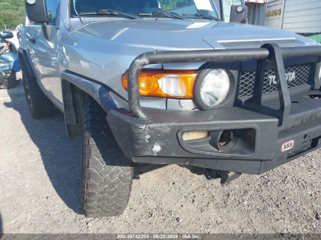 2007 TOYOTA FJ CRUISER JTEBU11F870044887 Photo 5