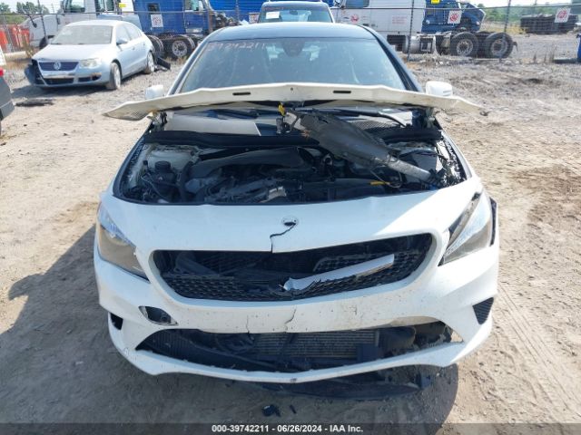 WDDSJ4GB4GN308490 Mercedes-Benz CLA 250 4MATIC
