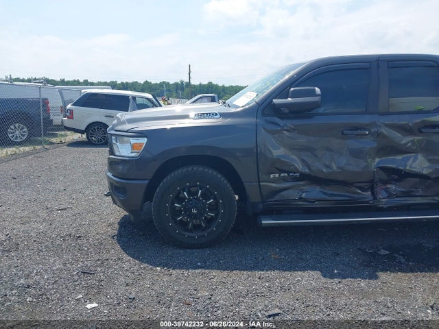 1C6SRFBT8KN575226 RAM 1500 Big Horn/lone Star Quad Cab 4x4 6'4 Box