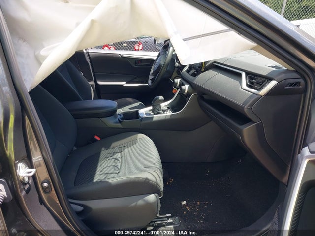 Toyota RAV4 LE 2022 2T3F1RFV0NC320048 Image 5