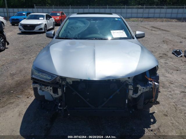 19UUB1F39JA009778 Acura TLX
