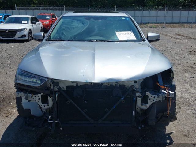 19UUB1F39JA009778 Acura TLX