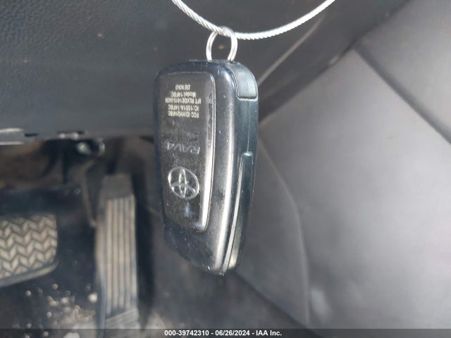 Toyota Rav4 Xle 2019 2T3P1RFV2KC027798 Image 11