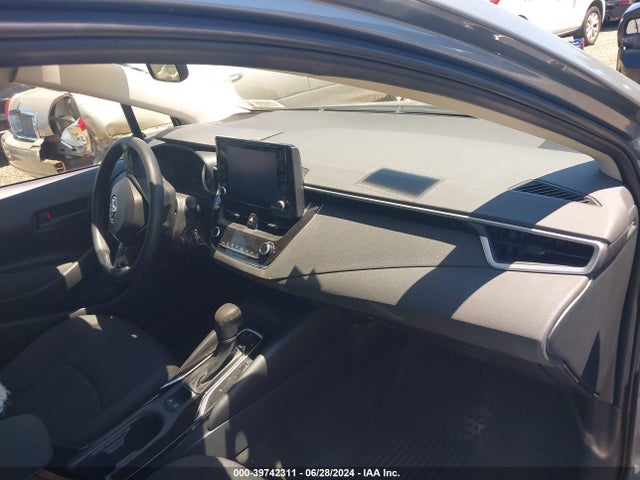 Toyota COROLLA LE 2022 JTDEPMAEXN3029627 Image 5