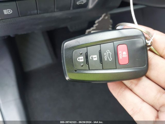 2T3W1RFV7MC168929 Toyota Rav4 Xle