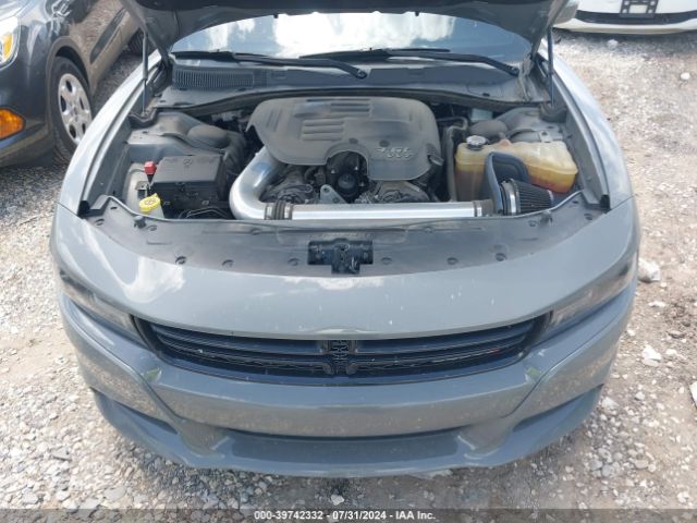 2C3CDXBG8JH180236 Dodge Charger Sxt Rwd