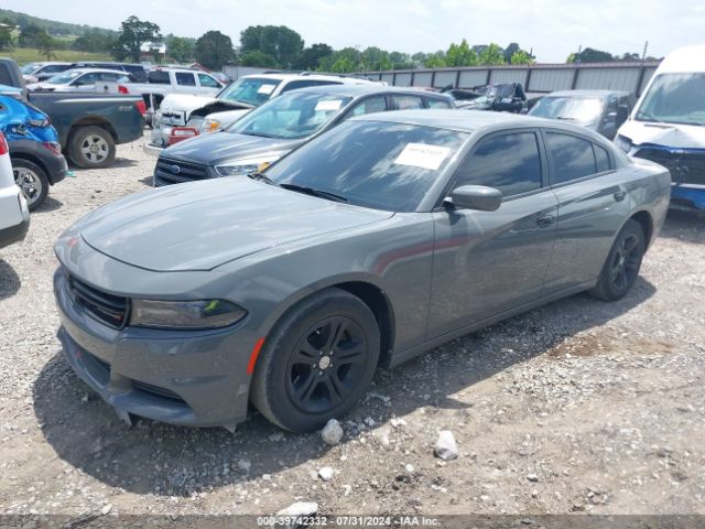 2C3CDXBG8JH180236 Dodge Charger Sxt Rwd