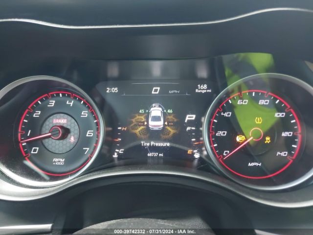 2C3CDXBG8JH180236 Dodge Charger Sxt Rwd
