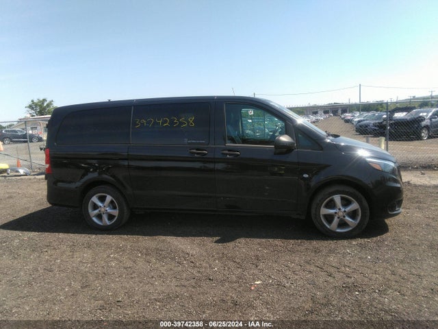 WD4PG2EE8J3381483 Mercedes-Benz Metris