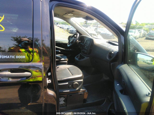 WD4PG2EE8J3381483 Mercedes-Benz Metris