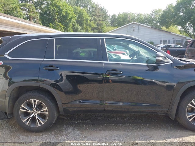 Toyota Highlander Xle V6 2016 5TDJKRFH9GS280055 Image 14