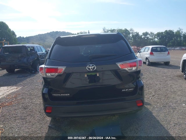 Toyota Highlander Xle V6 2016 5TDJKRFH9GS280055 Image 17