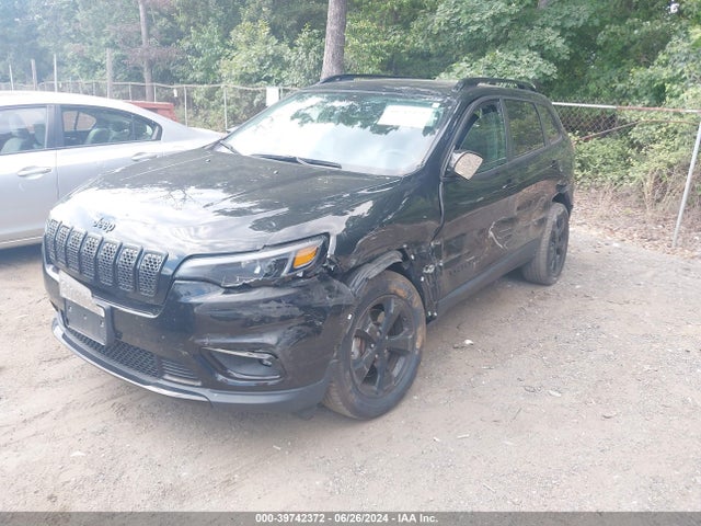 1C4PJMLB8KD320629 Jeep Cherokee Altitude 4x4