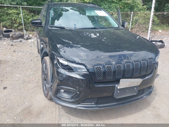 1C4PJMLB8KD320629 Jeep Cherokee Altitude 4x4