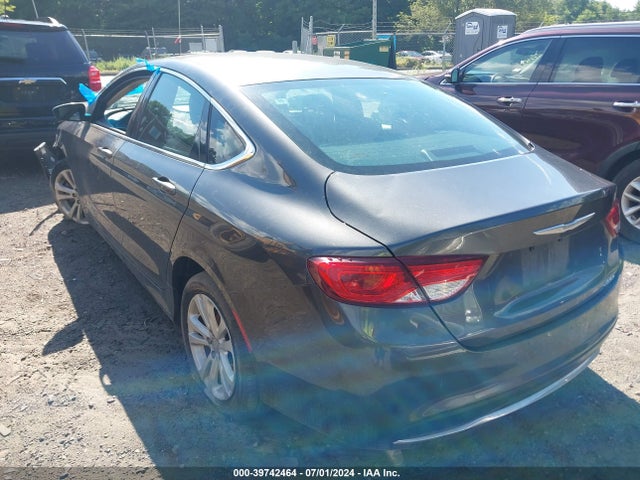 1C3CCCAB8FN580698 Chrysler 200 Limited