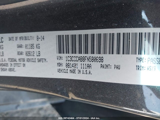 1C3CCCAB8FN580698 Chrysler 200 Limited