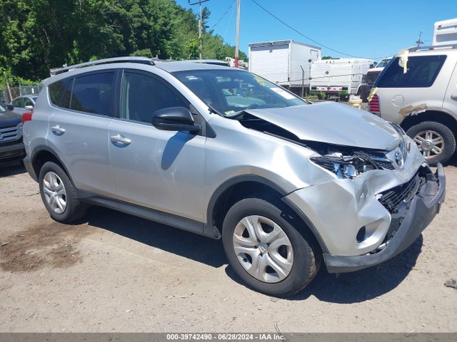 Toyota RAV4 LE 2015 JTMBFREV7FD101120 zdjęcie główne