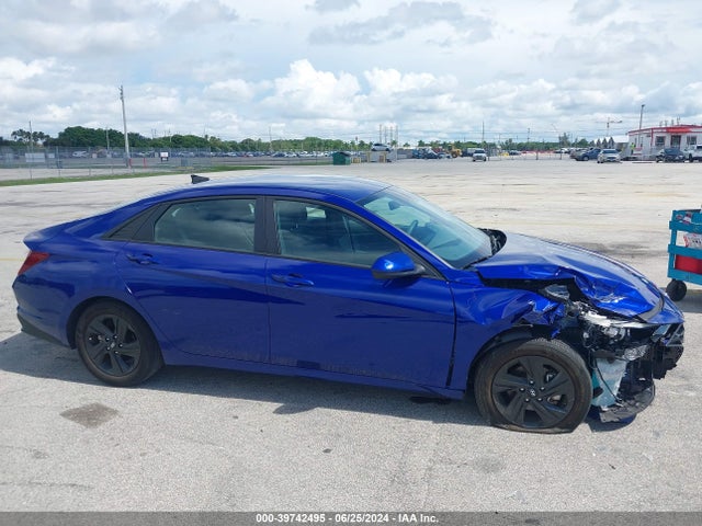 Hyundai ELANTRA SEL 2023 KMHLM4AG5PU429010 Image 13