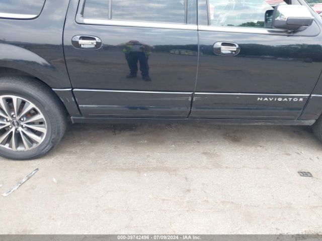 5LMJJ3JTXHEL00678 Lincoln Navigator L Select