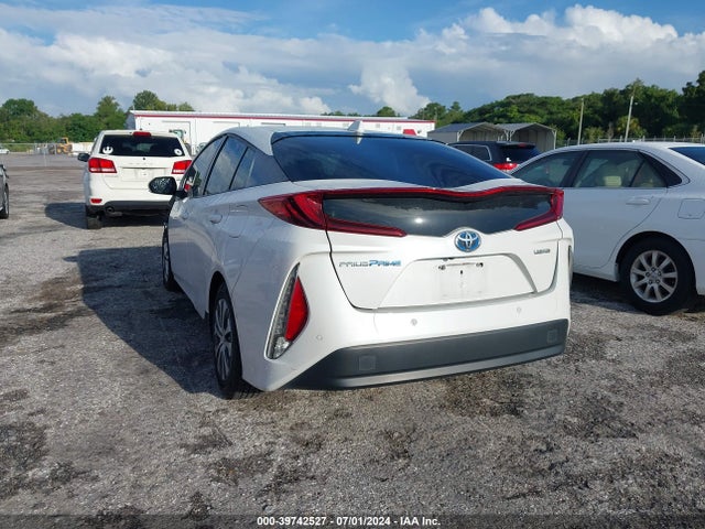 Toyota Prius Prime Limited 2021 JTDKAMFP1M3193152 Image 3