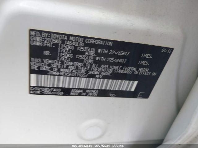 JTMRFREV5FD119257 Toyota Rav4 Xle