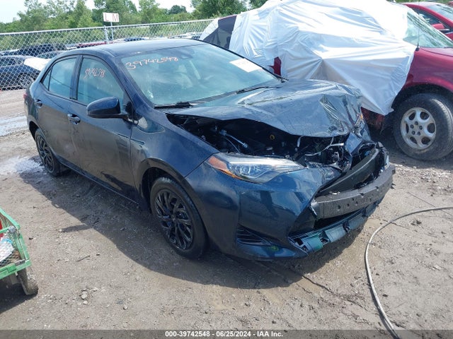 Toyota COROLLA LE 2018 2T1BURHE3JC107746 main image