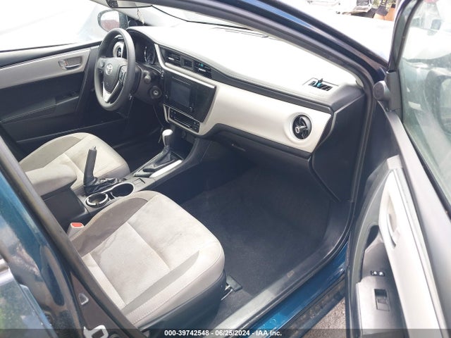 Toyota COROLLA LE 2018 2T1BURHE3JC107746 Image 5